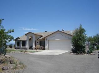 654 E Airport Rd, Safford, AZ 85546