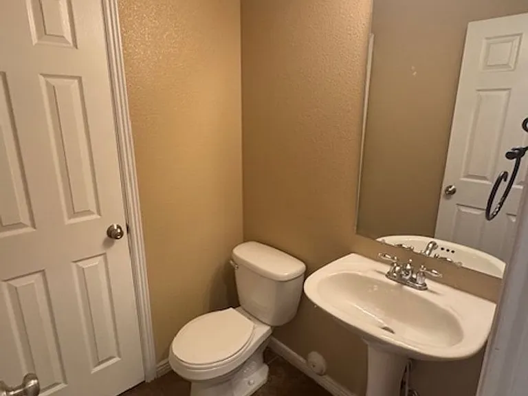 3155 S Hidden Valley Dr #252 — Photo 7
