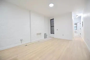Rented by Nolita Group