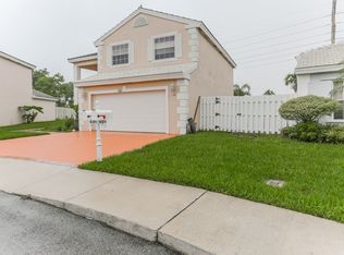 631 Royal Palm Way, Fort Lauderdale, FL 33325