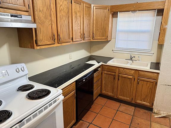 4th image of 206 Mitchell St #B