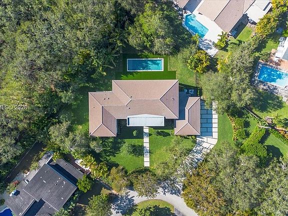 5th image of 5940 SW 100th Ter