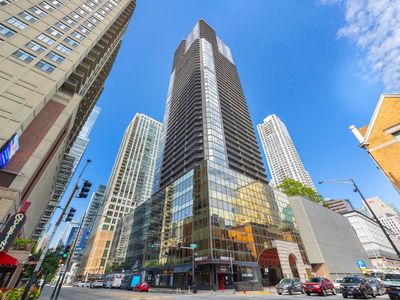 10 E Ontario St APT 4307, Chicago, IL, 60611