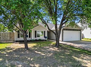 199 Austin Run Ct, Kannapolis, NC 28083