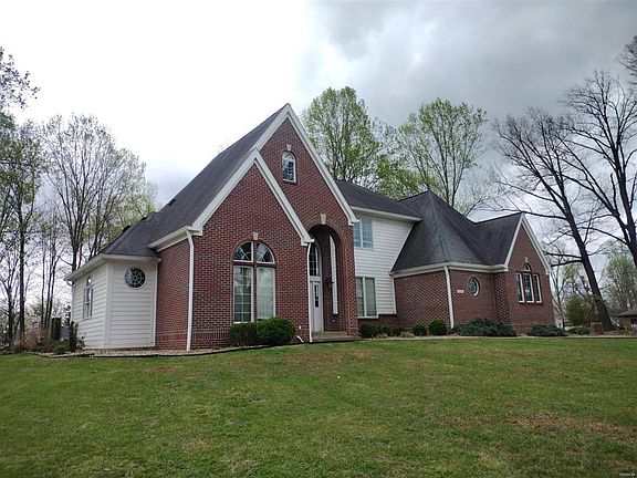 2nd image of 2721 Morgan Dr