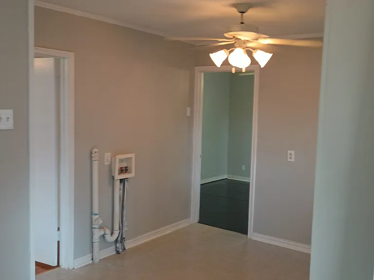 3717 Myrtle St — Photo 17