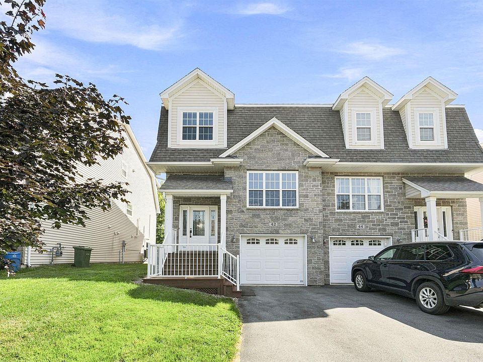 1st image of 42 Lasalle Ct W