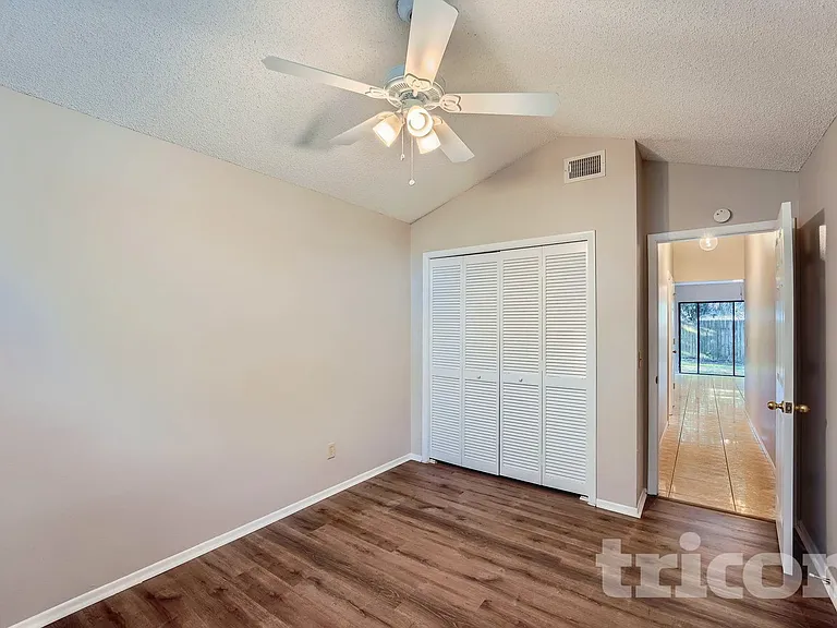 2024 Norfield Ct — Photo 6
