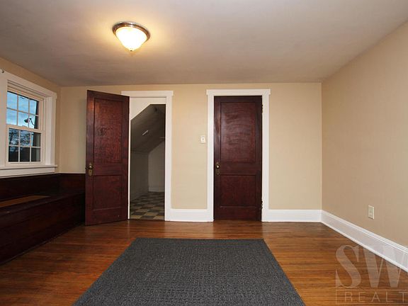 2nd image of 600 S Howard St