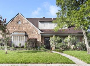 3723 Pin Oak Ave, New Orleans, LA 70131