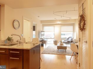 1111 19th St N APT 1705, Arlington, VA 22209