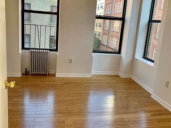 5th image of 37 Orchard St #10A