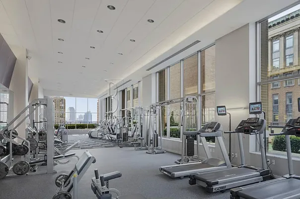 Rented by Bouklis Group | media 28