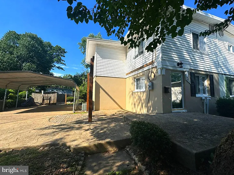 10710 Ashby Pl — Photo 1