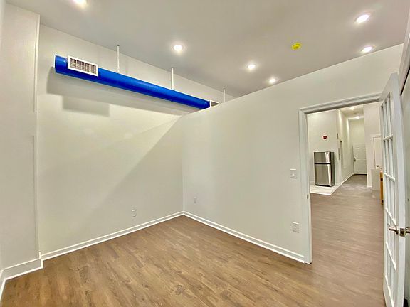 4th image of 37 N 3rd St #3