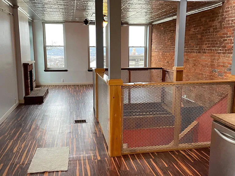 1810 Walker St — Photo 20