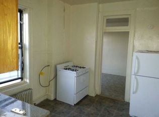 135 Glen St, Brooklyn, NY 11208