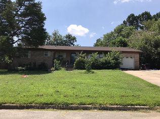 708 Hemlock St, Van Buren, AR 72956