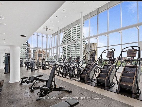 3rd image of 448 Burnhamthorpe Rd W #1103