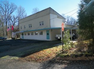 1986 Highway 100, Centerville, TN 37033