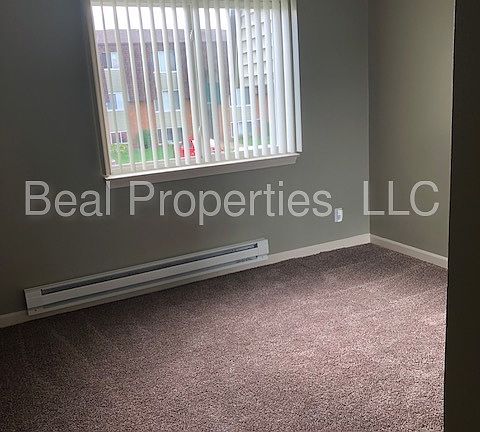3rd image of 627 John Anderson Ct APT 39
