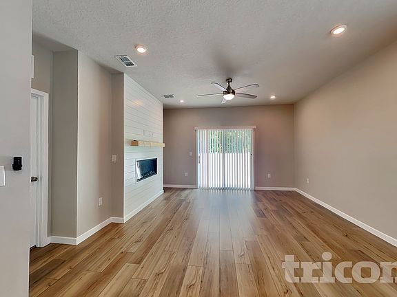 2nd image of 14881 Praline Ct