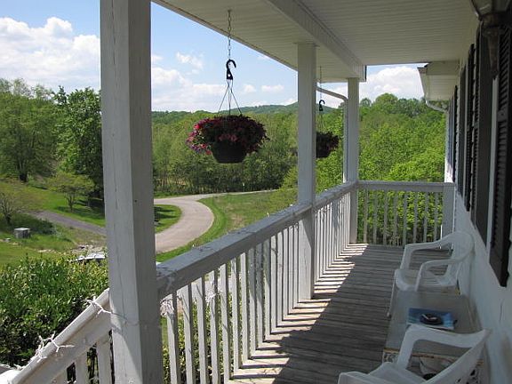 5th image of 108 Woodthrush Dr