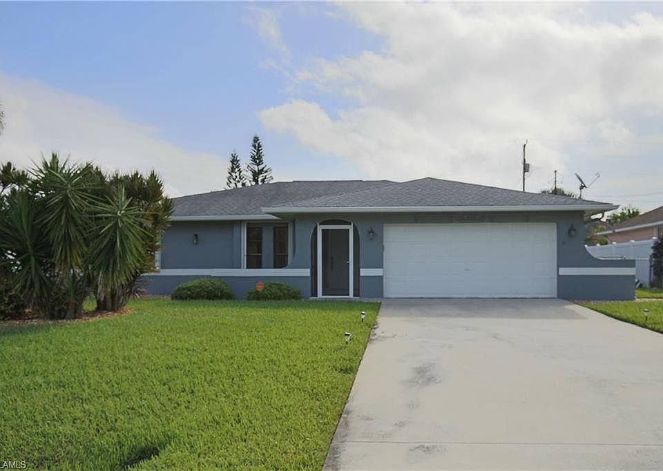 1st image of 3227 SW 15th Ave