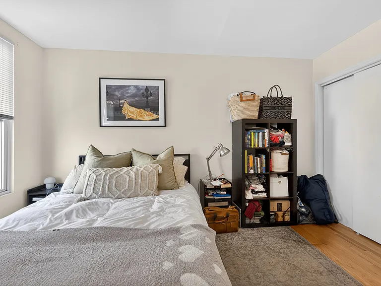 606 Jefferson St #3L — Photo 8