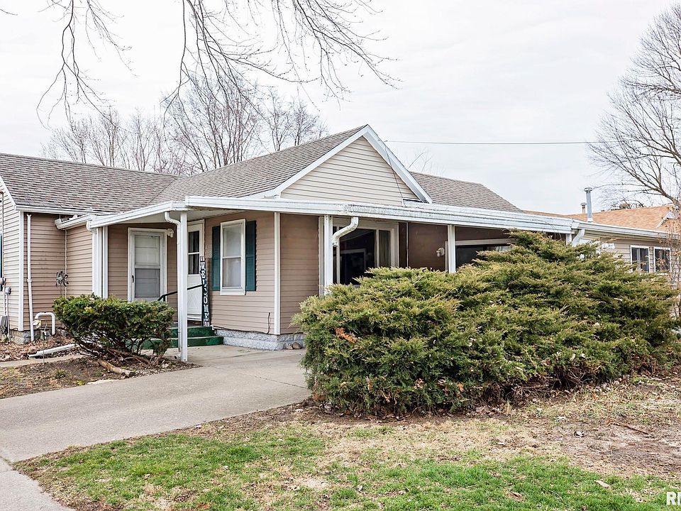 110 N 4th St, Hartsburg, IL 62643 Zillow
