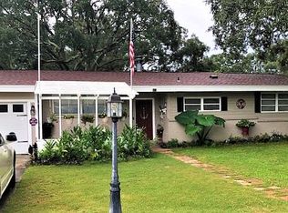 307 Loruna Dr, Gulf Breeze, FL 32561