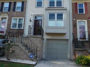 8487 Springfield Oaks Dr, Springfield, VA 22153