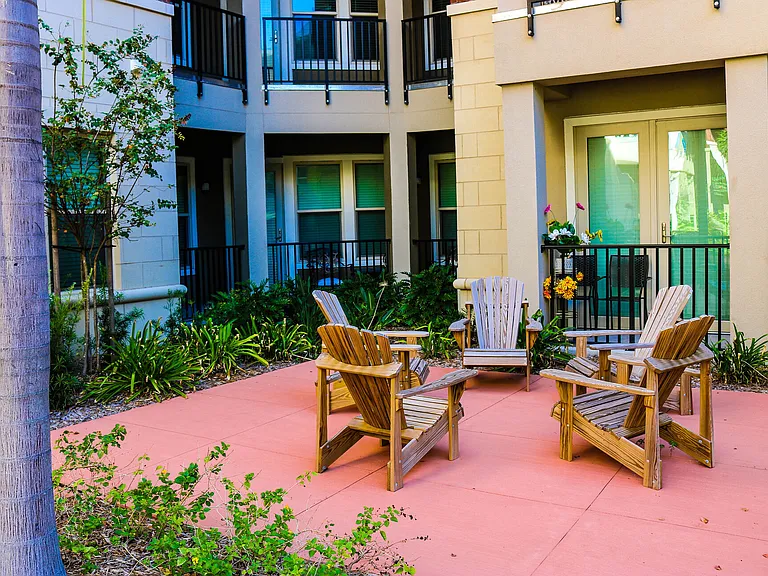 Varela Westshore Apartments — Photo 12