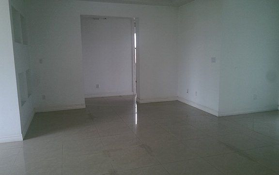 4th image of 2709 Sonora Ave #48