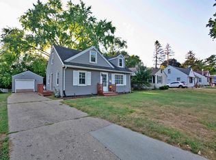 1823 Nebraska Rd, Rockford, IL 61108