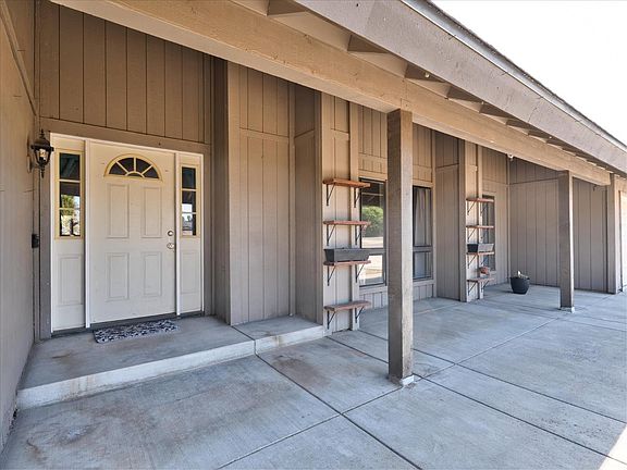 5th image of 18769 Farallon Rd
