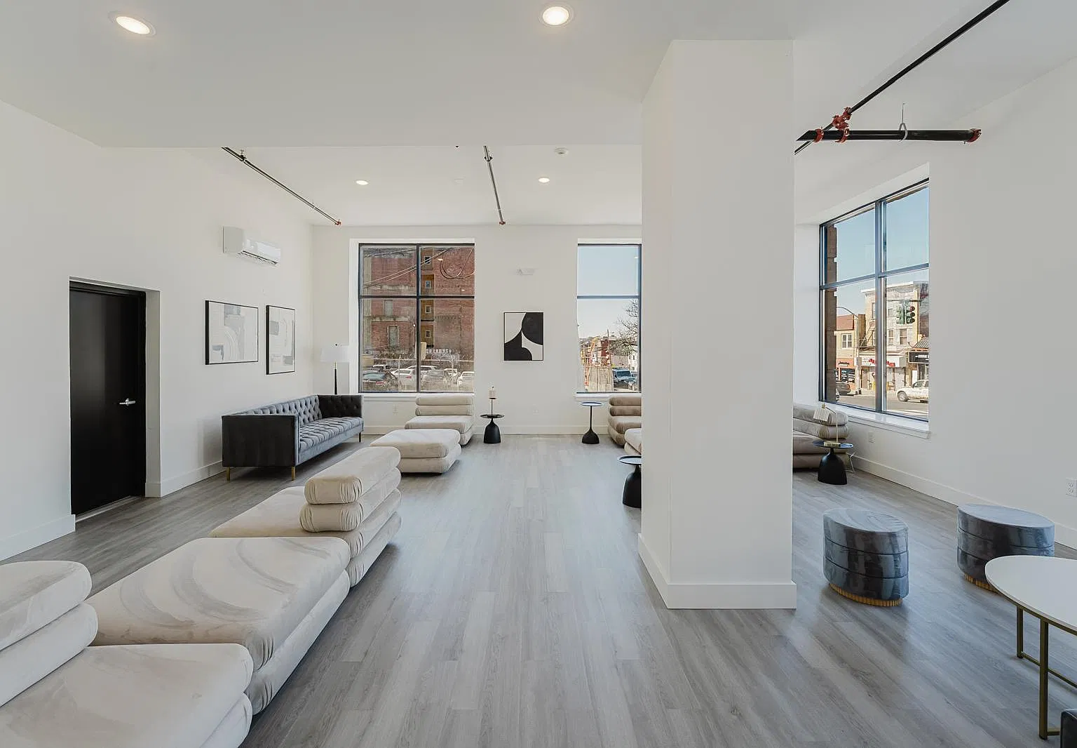 Studio, $1,546 — Photo 4