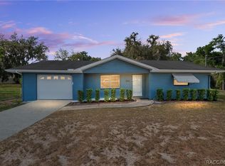 9317 E Crescent Dr, Inverness, FL 34450