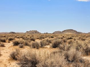 888 Hoffman Rd, Lockhart, CA 92347