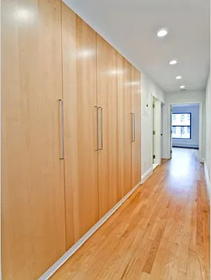 Rented by Isen & Company : Real Estate Advisors | media 32