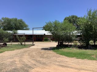 1203 S Date St, Plainview, TX 79072