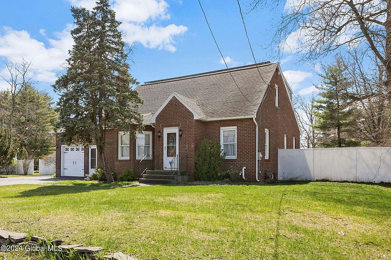 2nd image of 686 Watervliet Shaker Road
