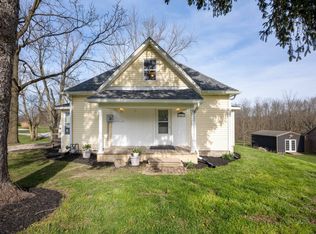 689 W Henry Rd, Kirklin, IN 46050