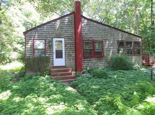 44 Wawecus Hill Rd, Norwich, CT 06360