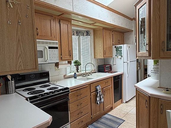 2nd image of 303 N Lindsay Rd Lot L45