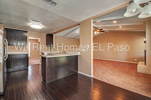 5th image of 6268 Bandolero Dr