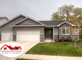 3405 Park Side Dr, Des Moines, IA 50317