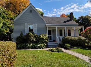 18 Deane Ave, Holden, MA 01520
