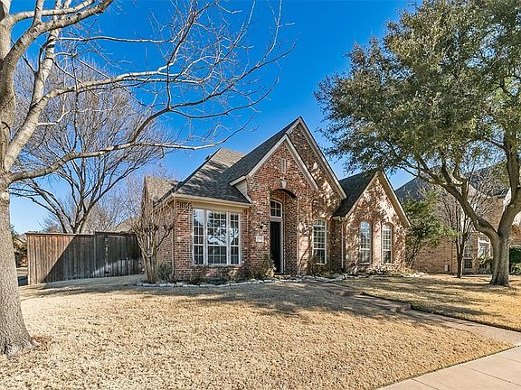 2nd image of 605 Butternut Dr