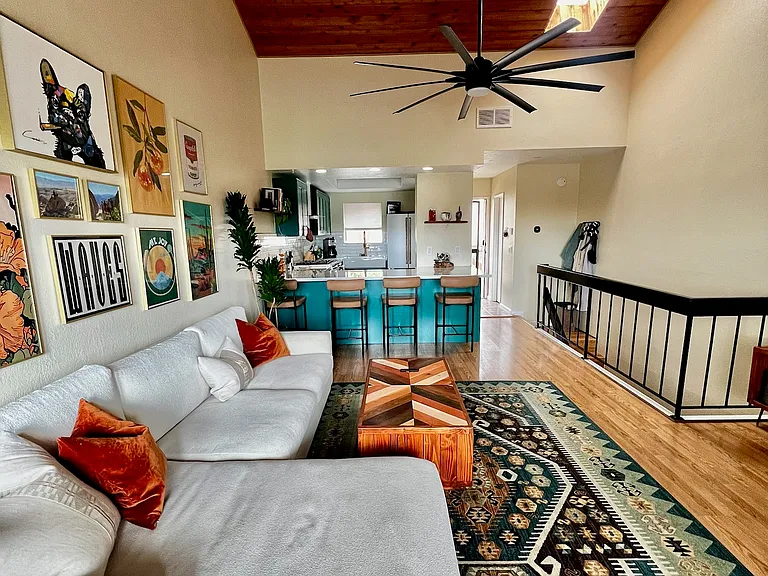 4572 W Point Loma Blvd — Photo 3